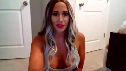 DaniBrass1 online show from 04/28/26, 01:05
