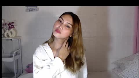 Snapshot of danicawinks chatting on 07/29/26, 10:30 Danica online show from 07/29/26, 10:30