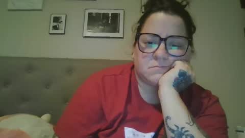 Snapshot of danidegrade chatting on 12/15/24, 10:07 danidegrade online show from 12/15/24, 10:07
