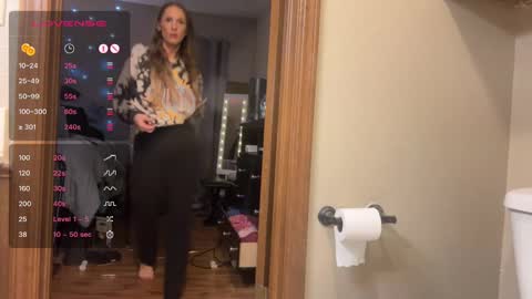 Dani Dragon online show from 01/09/25, 02:18