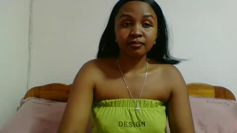 danie80704 online show from 11/03/25, 06:42