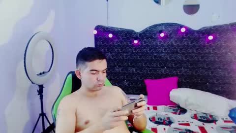 Snapshot of daniel_dick6969 chatting on 11/08/25, 08:03 Daniel y olivia online show from 11/08/25, 08:03