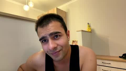 Snapshot of daniel_ice chatting on 04/08/26, 07:03 Daniel online show from 04/08/26, 07:03