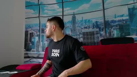 Snapshot of daniel_ova chatting on 03/10/25, 12:04 Sexy Dani online show from 03/10/25, 12:04