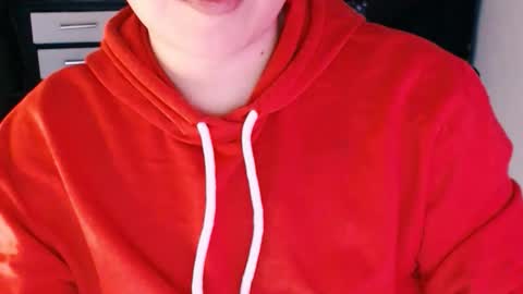 daniel_ruis16 online show from 11/23/25, 09:25