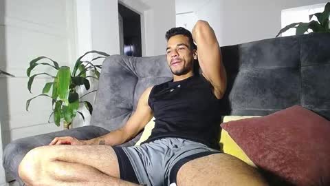 Daniel Sherlock online show from 02/14/25, 01:51