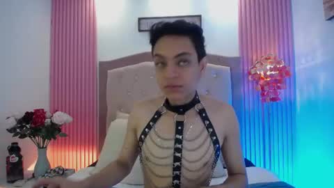 Snapshot of daniel_sterling chatting on 07/04/26, 01:06 Daniel online show from 07/04/26, 01:06