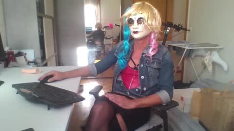 Snapshot of daniela69i chatting on 12/11/24, 01:06 newcumer online show from 12/11/24, 01:06