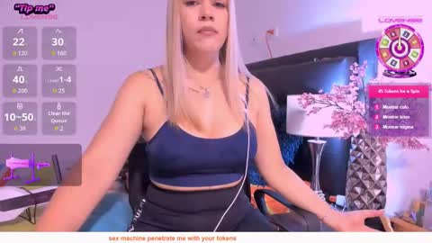 Snapshot of daniela_beauty chatting on 05/13/26, 04:48 daniela online show from 05/13/26, 04:48
