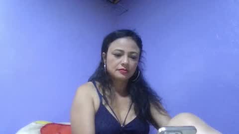 daniela_love1 online show from 10/01/25, 07:31