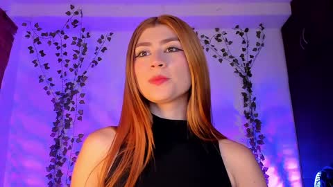 Snapshot of daniela_saenz1 chatting on 01/21/25, 01:08 Dani Saenz online show from 01/21/25, 01:08