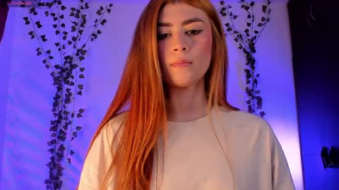 Snapshot of daniela_saenz1 chatting on 01/26/25, 05:23 Dani Saenz online show from 01/26/25, 05:23