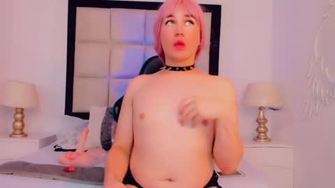 Snapshot of danielaadamss chatting on 12/10/24, 11:51 Daniela online show from 12/10/24, 11:51