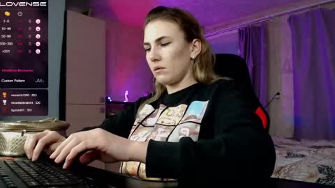 Daniela Cooper online show from 01/26/25, 05:44