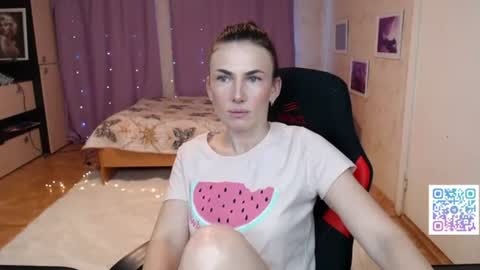 Daniela Cooper online show from 06/11/26, 07:17