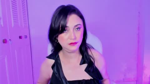 Snapshot of danielahot2 chatting on 01/15/25, 08:30 Daniela online show from 01/15/25, 08:30