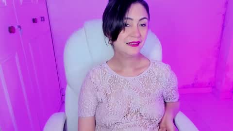 Snapshot of danielahot2 chatting on 02/28/25, 07:37 Daniela online show from 02/28/25, 07:37