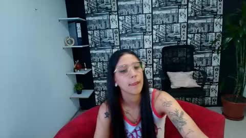 Snapshot of danielamonroe chatting on 05/06/26, 11:32 danielamonroe online show from 05/06/26, 11:32