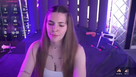 Snapshot of danielareign chatting on 05/21/26, 12:34 danielareign online show from 05/21/26, 12:34