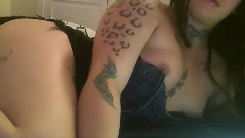 DANIELA online show from 10/22/25, 02:12