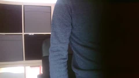 Snapshot of danielbt28 chatting on 03/01/25, 09:29 danielbt28 online show from 03/01/25, 09:29