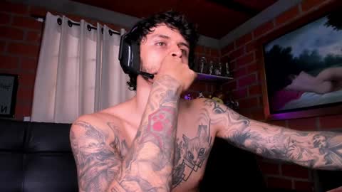 Daniele Bunny online show from 01/18/25, 06:32