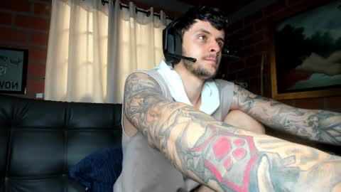 Daniele Bunny online show from 02/05/25, 04:36