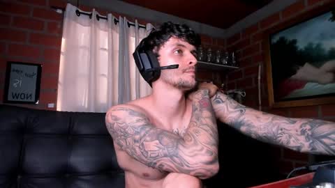 Daniele Bunny online show from 02/19/25, 08:41