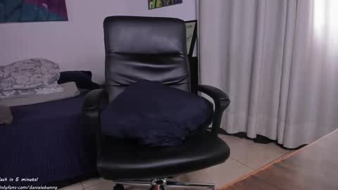 Daniele Bunny online show from 04/15/26, 07:58