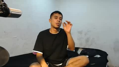 danielitopapii online show from 12/29/24, 05:01