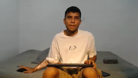 danielitopapii online show from 02/06/25, 03:37