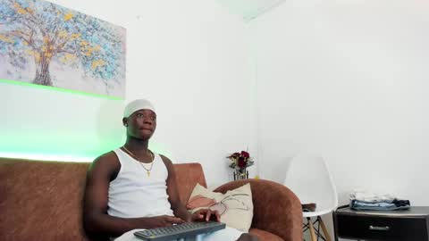 daniell_ferrari online show from 01/22/25, 09:32