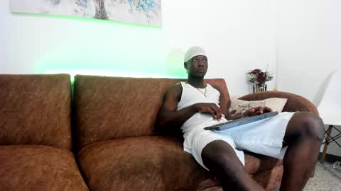 daniell_ferrari online show from 01/24/25, 03:00