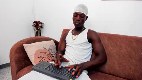 daniell_ferrari online show from 02/13/25, 02:45