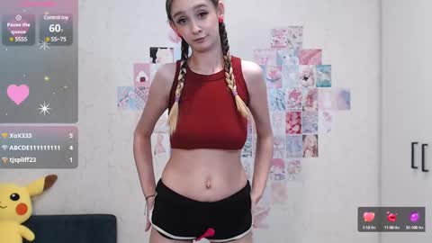 Snapshot of daniella_martin chatting on 03/06/25, 01:57 Daniella Martin online show from 03/06/25, 01:57