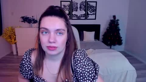 Snapshot of daniellasweet20 chatting on 01/14/25, 02:11 Daniella online show from 01/14/25, 02:11