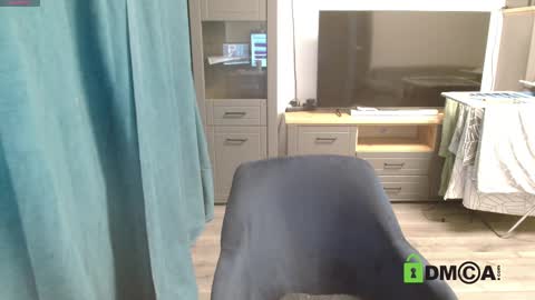 Snapshot of daniellavas chatting on 03/12/25, 01:08 JessicaWhite online show from 03/12/25, 01:08