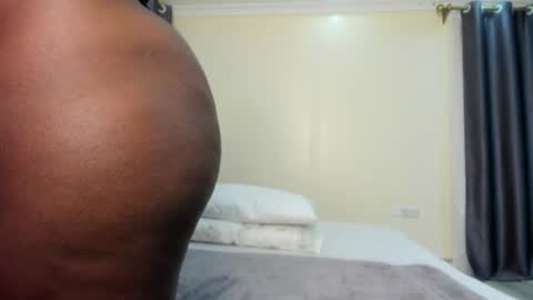Snapshot of danielle_rock chatting on 02/02/25, 04:15 danielle_rock online show from 02/02/25, 04:15