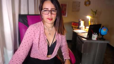 Angie online show from 03/25/26, 02:12