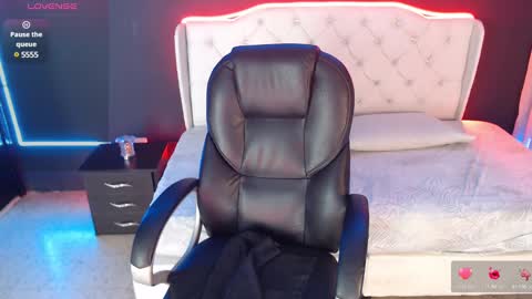 Danielle Smith online show from 03/06/25, 02:30