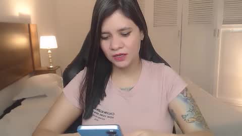 daniellerain online show from 03/10/26, 05:07