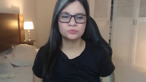 daniellerain online show from 04/28/26, 09:31