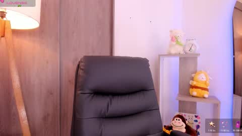 Danielle Rose online show from 10/21/25, 09:59