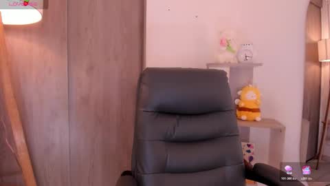 Danielle Rose online show from 11/13/25, 11:47