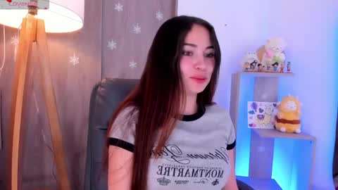 Snapshot of daniellerose_ chatting on 05/08/26, 11:10 Danielle Rose online show from 05/08/26, 11:10
