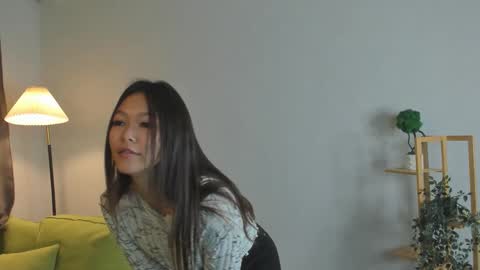 Snapshot of danielleschurg chatting on 02/21/26, 07:26 Jessica online show from 02/21/26, 07:26