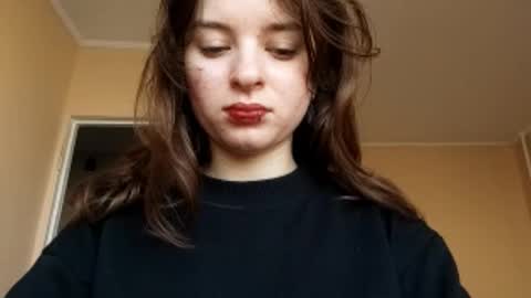 Snapshot of daniellevaulet chatting on 10/30/25, 07:32 Mia online show from 10/30/25, 07:32