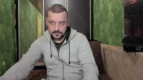 Snapshot of danielocool chatting on 10/02/25, 07:04 DanieloCool online show from 10/02/25, 07:04