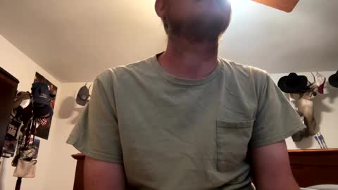 Snapshot of danielp_mod_cb chatting on 01/14/25, 10:23 Daniel y. online show from 01/14/25, 10:23