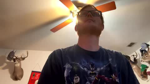 Snapshot of danielp_mod_cb chatting on 02/10/25, 10:19 Daniel y. online show from 02/10/25, 10:19